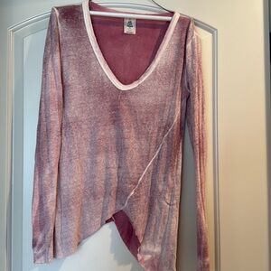 Free people long sleeve V-neck shirt